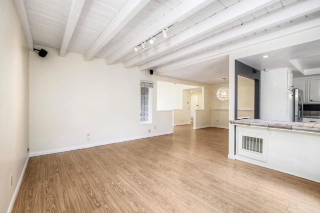 Detail Gallery Image 7 of 32 For 1729 Gascony Rd, Encinitas,  CA 92024 - 3 Beds | 2 Baths