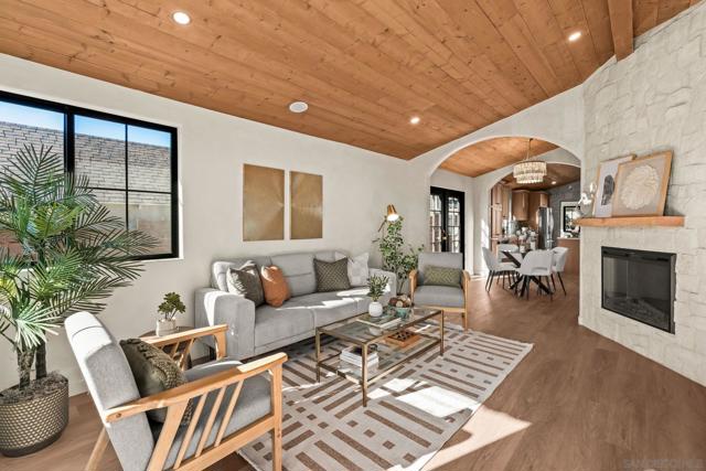 1566 Evergreen St, San Diego CA: https://media.crmls.org/mediaz/3b4f2094-282f-432a-8e0e-53aa1b911ac7.jpg