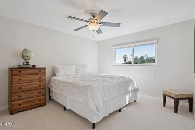 354 Larch Crest Court, Newbury Park CA: https://media.crmls.org/mediaz/3b4f8d92-12ee-4b28-9129-e5aadcfabfa8.jpg