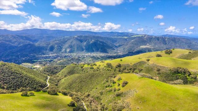 500 El Caminito Road, Carmel Valley CA: https://media.crmls.org/mediaz/3b510907-d0c7-4fe8-91dc-88e3cc5cf98c.jpg