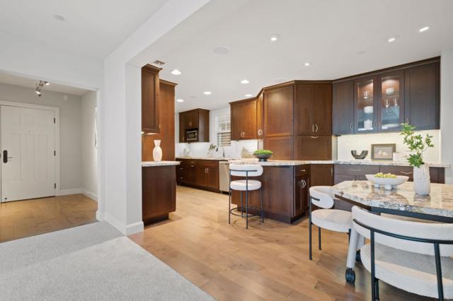 315 Homer Avenue, Palo Alto CA: https://media.crmls.org/mediaz/3b51852b-5477-4761-8eb9-1d399b70a27d.jpg