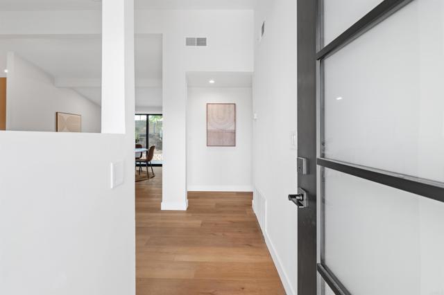 Detail Gallery Image 2 of 33 For 1781 Colter Lake Ct, El Cajon,  CA 92019 - 3 Beds | 2 Baths