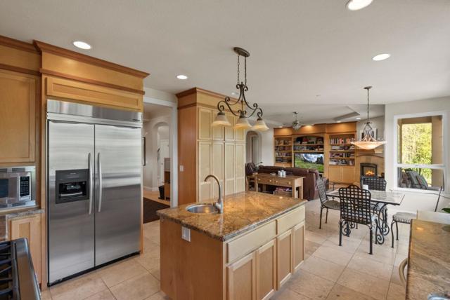 454 Upper Road, San Rafael CA: https://media.crmls.org/mediaz/3b52fce1-0e10-43d6-9dcc-f049d0385d29.jpg