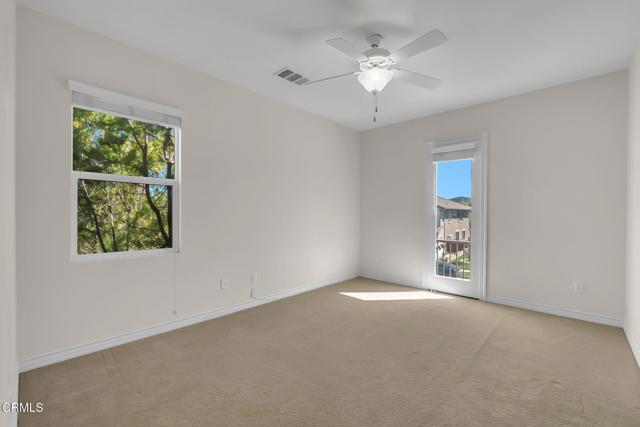 Detail Gallery Image 44 of 64 For 821 Somera Ct, Simi Valley,  CA 93065 - 5 Beds | 4/1 Baths