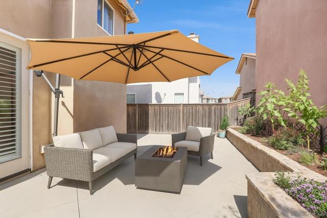 2816 Weeping Willow Rd, Chula Vista CA: https://media.crmls.org/mediaz/3b537efe-7de2-40de-a239-288818d10656.jpg