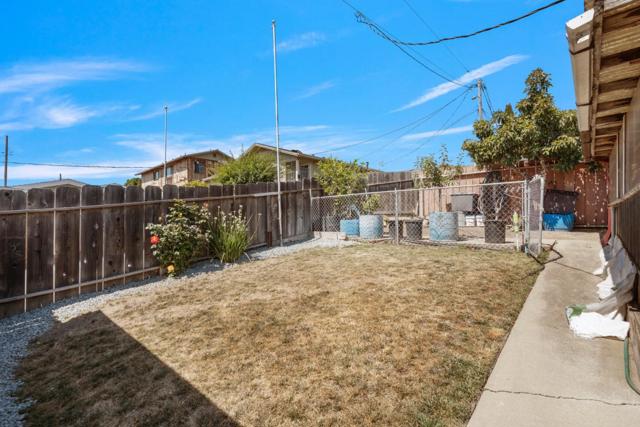 928 Lincoln Street, Watsonville CA: https://media.crmls.org/mediaz/3b5446be-63e6-4b3e-87ec-c92e73c8d9c6.jpg