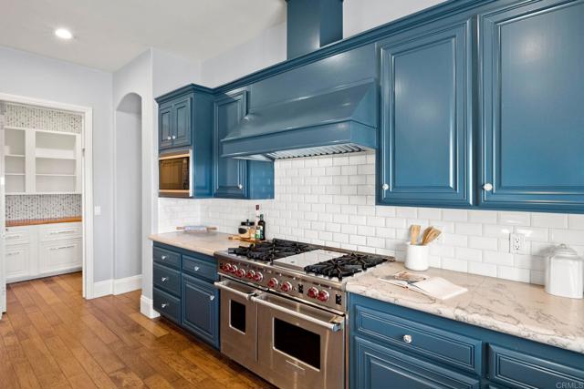 3401 Adams Run, Encinitas CA: https://media.crmls.org/mediaz/3b547e25-d8d3-418b-bd5f-986de6142f1c.jpg