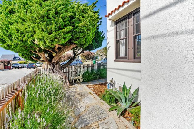 501 7th Street, Pacific Grove CA: https://media.crmls.org/mediaz/3b54c491-8743-4389-975f-d69760785776.jpg