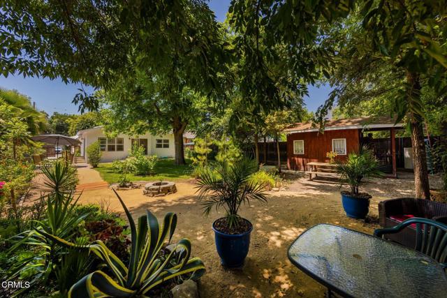 216 N Fulton Street, Ojai CA: https://media.crmls.org/mediaz/3b560fc7-ea96-494d-8965-082bd80654f7.jpg