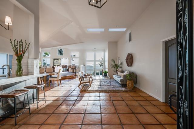 19445 Black Road, Los Gatos CA: https://media.crmls.org/mediaz/3b56ea27-0c4a-4cd8-8ac2-6551a6c73f7e.jpg