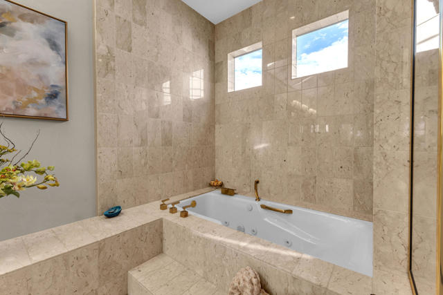 75273 Spyglass Drive, Indian Wells CA: https://media.crmls.org/mediaz/3b56f8f8-a3bb-45b3-9b90-7471d57fcc68.jpg