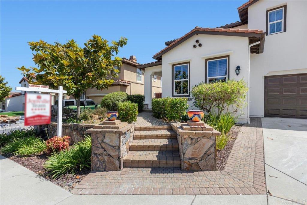 838 Luminara Way - photo 8