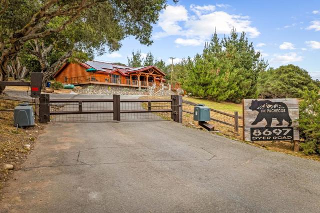 8697 Dyer Road, Salinas CA: https://media.crmls.org/mediaz/3b58bd6d-3f9a-4309-9e14-5c6607aca2f4.jpg