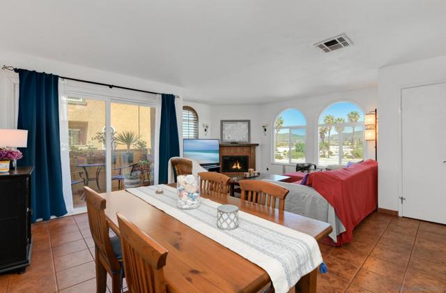 10790 Riderwood Ter, Santee CA: https://media.crmls.org/mediaz/3b58cca6-5f59-4f21-b1e3-f74f0ec97182.jpg