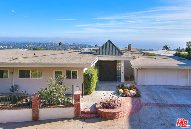 Drew Fenton | 1127 Lachman Lane Pacific Palisades CA | MLS: 6876305