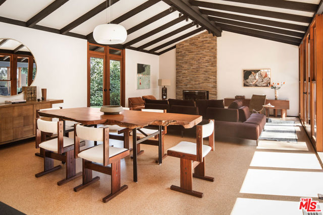 2050 La Fremontia Street, South Pasadena CA: https://media.crmls.org/mediaz/3b5a0731-8975-4d6d-8d26-aeee2131e2ca.jpg