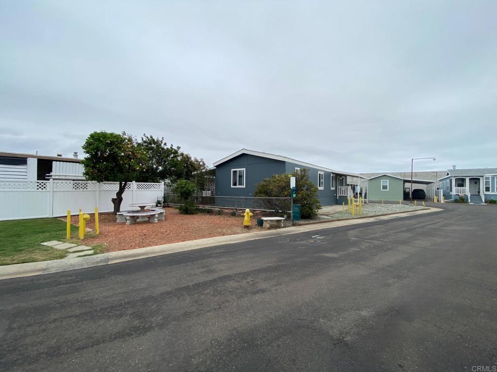 521 Orange Ave #150