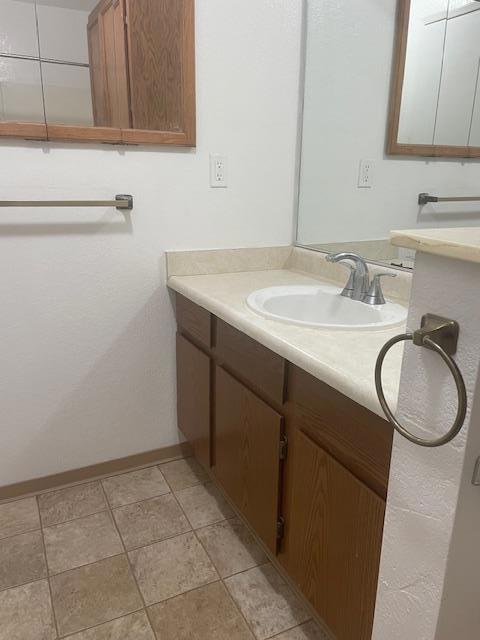 210 Vista Prieta Court, Santa Cruz CA: https://media.crmls.org/mediaz/3b5a42c0-c37d-42a2-acaa-a5d6c2dea6c1.jpg