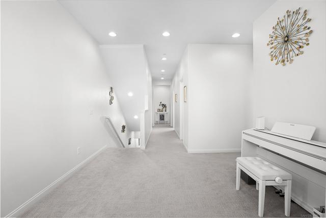1716 Moon Orchid Ave, Chula Vista CA: https://media.crmls.org/mediaz/3b5a4fe0-856b-4575-b76b-69902bbf0ab1.jpg