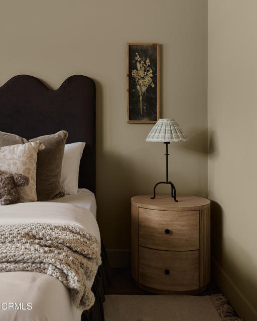 Detail Gallery Image 28 of 44 For 12406 La Maida St St, Los Angeles,  CA 91607 - 4 Beds | 4/1 Baths