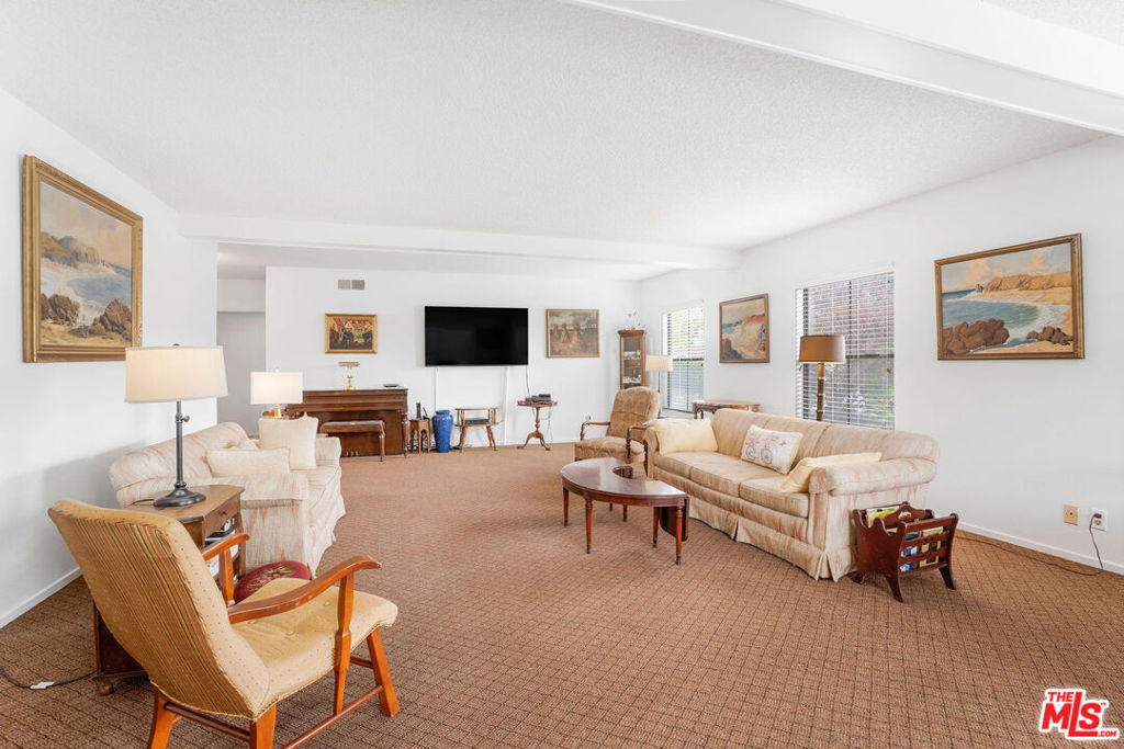 MLS #25618043 image #6