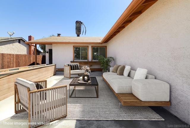 531 Bluffview Rd, Spring Valley CA: https://media.crmls.org/mediaz/3b5cf99d-75c5-4d29-808f-33f1d86e3562.jpg