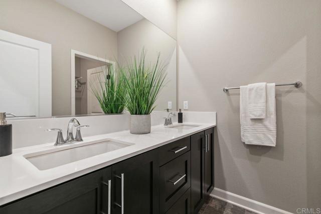 3510 Brody Way, Oceanside CA: https://media.crmls.org/mediaz/3b5d0d53-931c-4db1-8216-3fd0201aaa7c.jpg