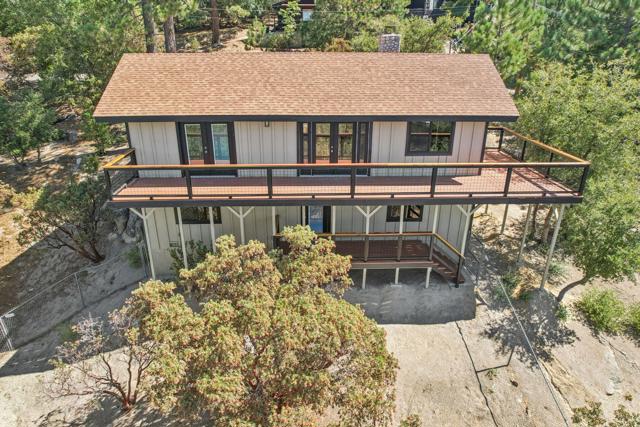 54091 Northridge, Idyllwild CA: https://media.crmls.org/mediaz/3b5d4f05-b4ae-4343-980f-2ec014a7eb67.jpg