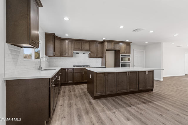 2161 Calle Camelia, Thousand Oaks