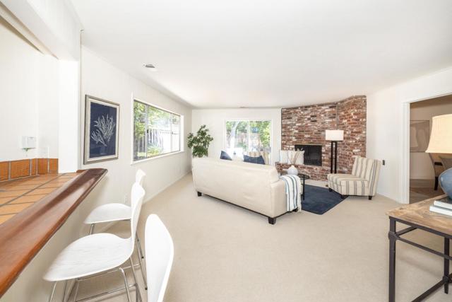 510 Valencia Drive, Los Altos CA: https://media.crmls.org/mediaz/3b5d699d-f338-4719-bb97-d2821e185d9e.jpg