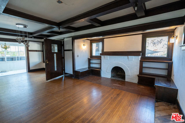 1801 Shell Avenue photo 2