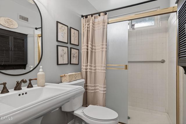 Detail Gallery Image 28 of 61 For 285 Siesta Ave, Thousand Oaks,  CA 91360 - 5 Beds | 3 Baths