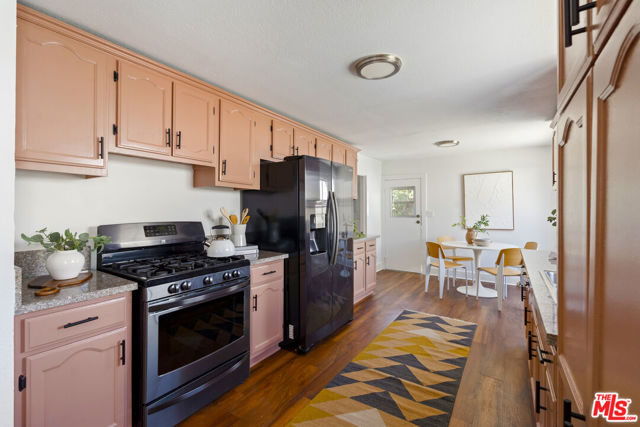 6043 Madden Avenue, Los Angeles CA: https://media.crmls.org/mediaz/3b60610d-cbd9-4212-b944-0182fcd9146d.jpg