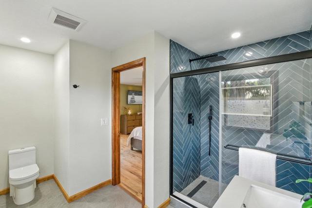 430 Marine Boulevard, Moss Beach CA: https://media.crmls.org/mediaz/3b60670b-3cab-4999-91bb-b3839d2c3558.jpg
