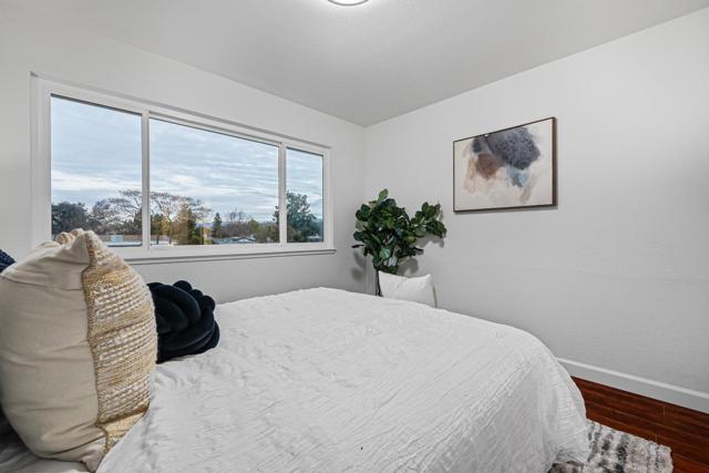 51 Mill Stone Lane, San Jose CA: https://media.crmls.org/mediaz/3b60dd47-9d03-4869-96b3-d9b4be6f0eed.jpg