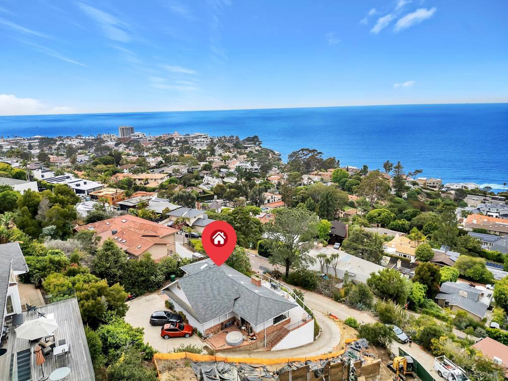 1703 Castellana Rd - photo 6