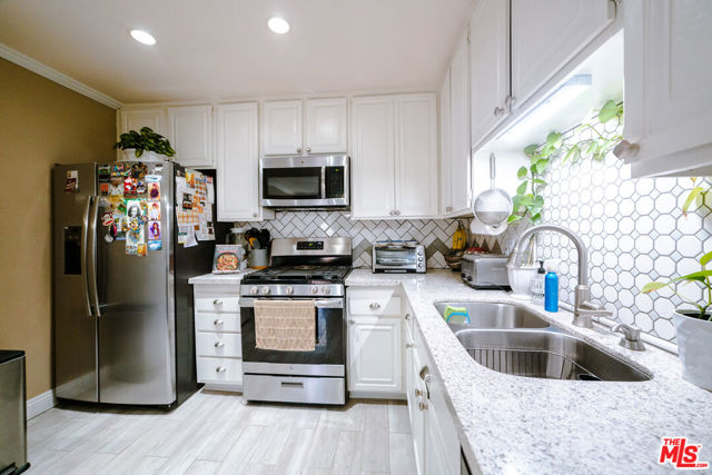 3444 LOCKWOOD Court, 14 photo 7