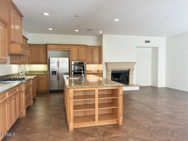 Detail Gallery Image 7 of 22 For 4153 Caribbean St, Oxnard,  CA 93035 - 3 Beds | 3 Baths