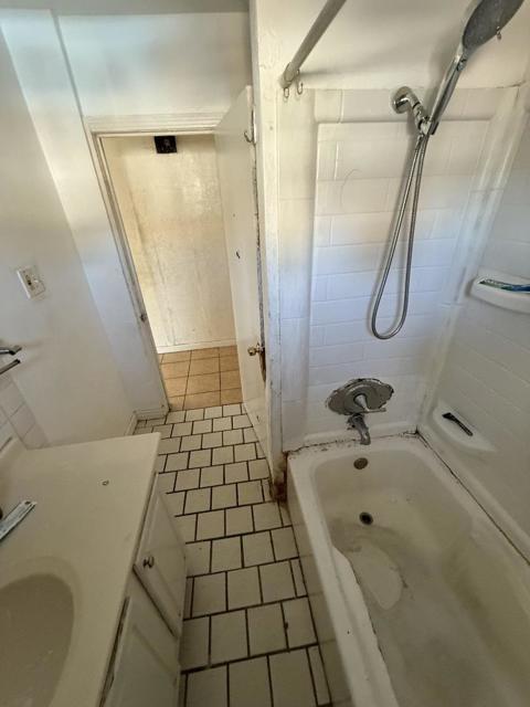 1125 Garden Street, East Palo Alto CA: https://media.crmls.org/mediaz/3b62f921-494c-44a1-8619-3ea5370d278b.jpg