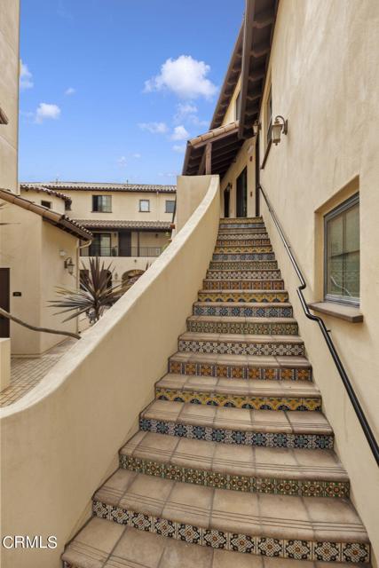 Detail Gallery Image 5 of 52 For 130 N Garden St #2230,  Ventura,  CA 93001 - 2 Beds | 2/1 Baths