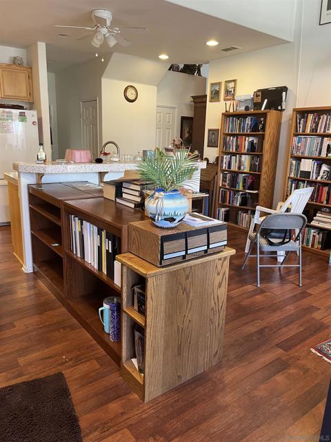 2723 Hazy Way, Banning CA: https://media.crmls.org/mediaz/3b64802a-ba28-41b2-a50f-9902f1cfd2ff.jpg