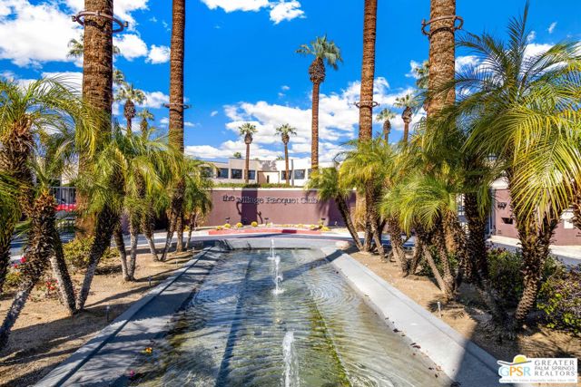 475 Village Square, Palm Springs CA: https://media.crmls.org/mediaz/3b6482c7-a387-4c37-a604-5c872eff8027.jpg
