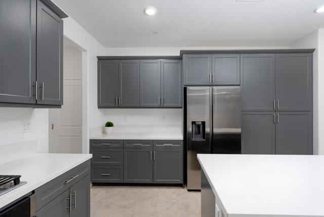 35425 Domani Drive, Palm Desert CA: https://media.crmls.org/mediaz/3b64d8ae-c137-447e-9df6-a4c7418926dc.jpg