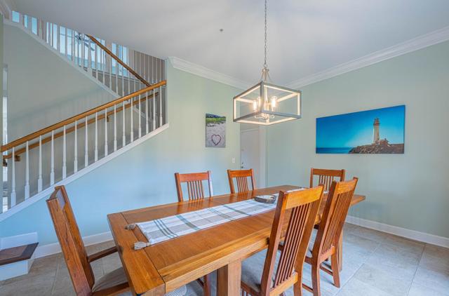 17403 Avenida Los Altos, Salinas CA: https://media.crmls.org/mediaz/3b651843-c35f-4e81-9ef2-f844d92a5909.jpg