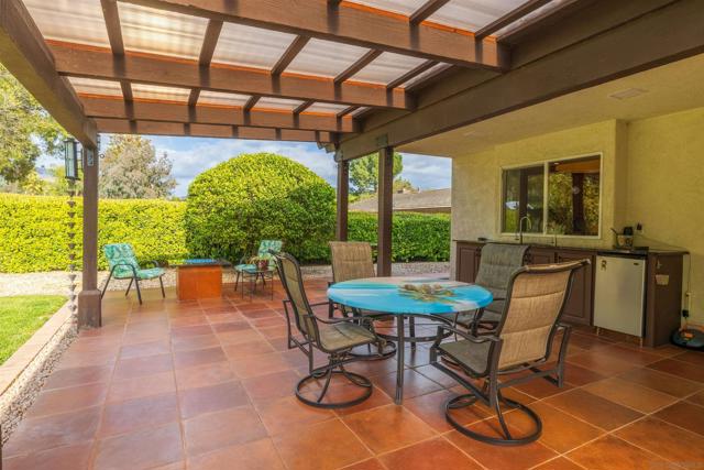 23540 Oriente Way, Ramona CA: https://media.crmls.org/mediaz/3b656f0c-9533-4091-8457-e0099294aa8d.jpg