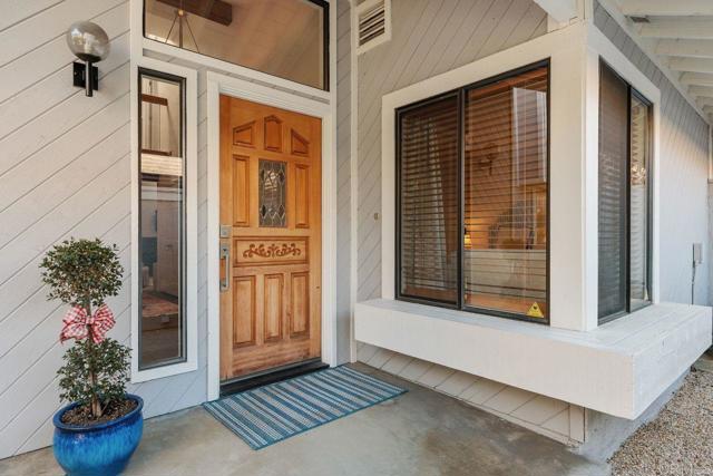 Detail Gallery Image 2 of 42 For 2647 Cazadero Drive, Carlsbad,  CA 92009 - 3 Beds | 2 Baths