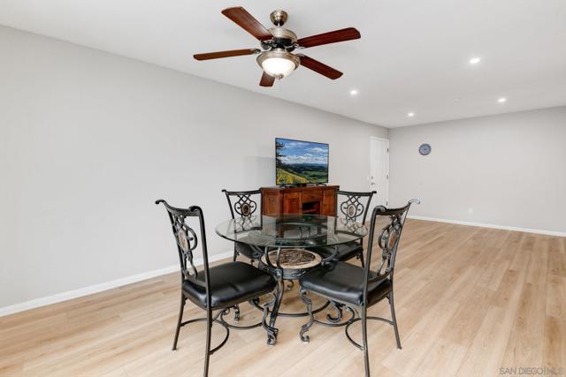 615 Fredricks Ave, Oceanside CA: https://media.crmls.org/mediaz/3b685a01-e5b7-4895-b973-33d749c3ce4b.jpg