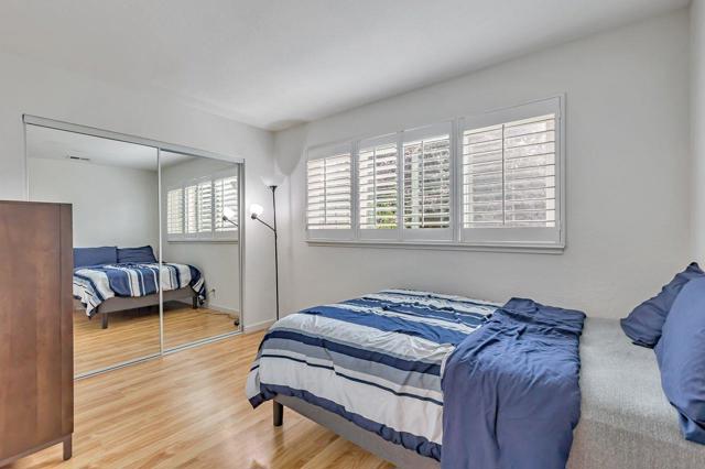 758 Pearlwood Way, San Jose CA: https://media.crmls.org/mediaz/3b6879d6-6fcc-4002-adf1-bc2581cfda76.jpg