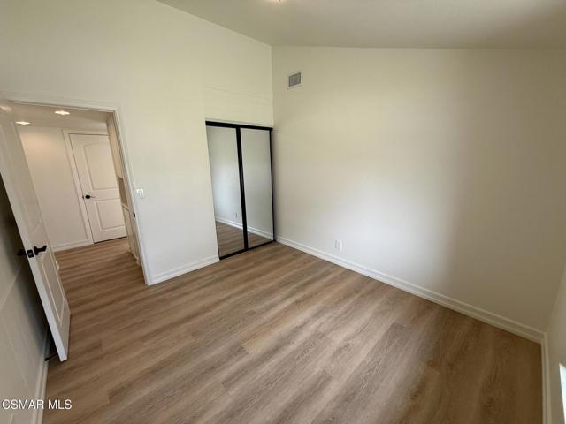 2203 Marter Court, Simi Valley CA: https://media.crmls.org/mediaz/3b68bfab-9f06-4fdb-aba1-4f36cab04bef.jpg