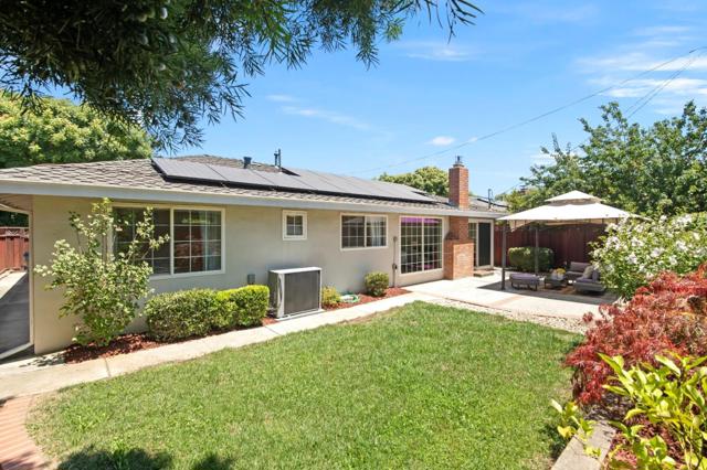 1138 Merrimac Drive, Sunnyvale CA: https://media.crmls.org/mediaz/3b69e5d3-a52c-40f5-890f-af22fad7295a.jpg